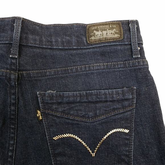 Levi's Womens 10 Vintage Dark Wash Cropped Jeans - Picture 7 of 10